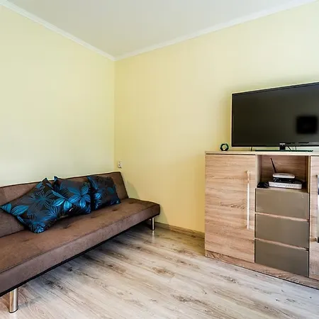 Apartman In Suburbs *